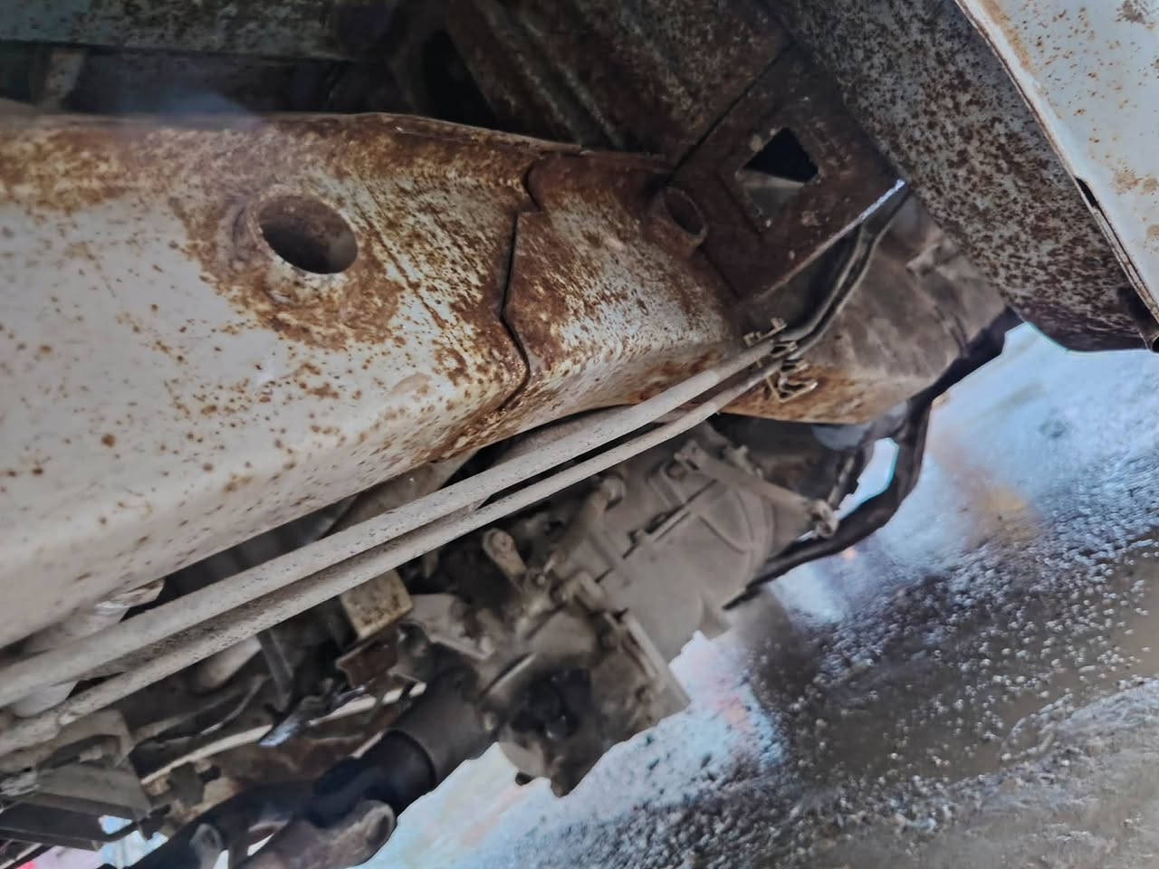 هيفا للبيع 2007كير محرك شرط
اوراق كامله
كهربائية شغاله
عنوان ديالى بعقوبه
مكلف بل نشر 
رقم صاحبها ***********
