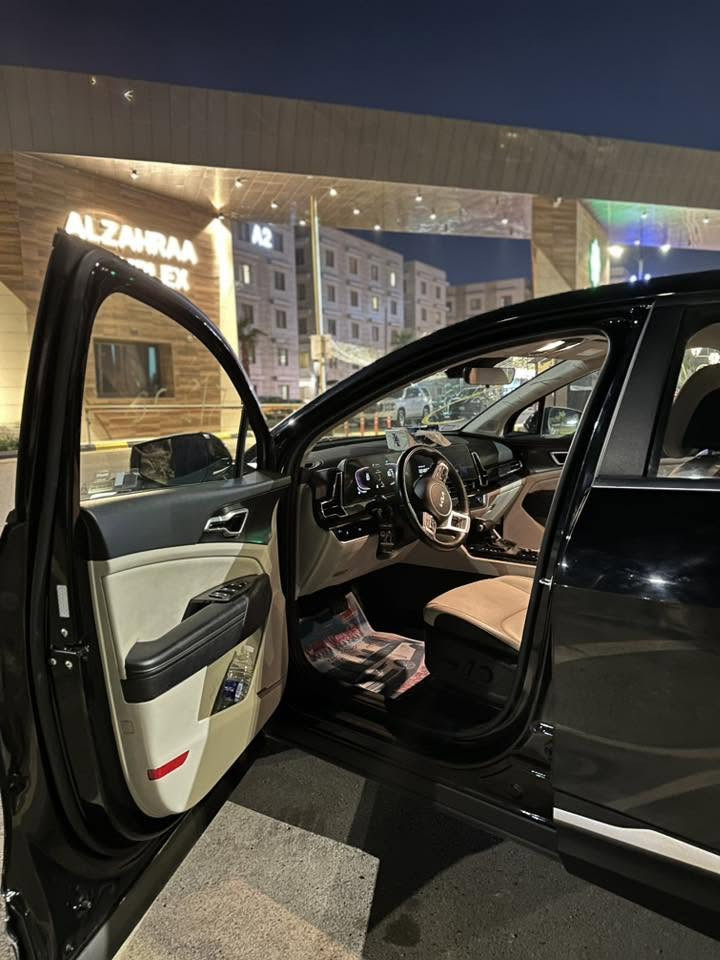 سبورتج موديل24ماشيه 39سياره تخم تاير جديد بسمي تحويل ثاني. يوم حادثهه بل منشور بس الجنطه بدون دواخل السعر 180قفل ***********مكانهه بغداد
