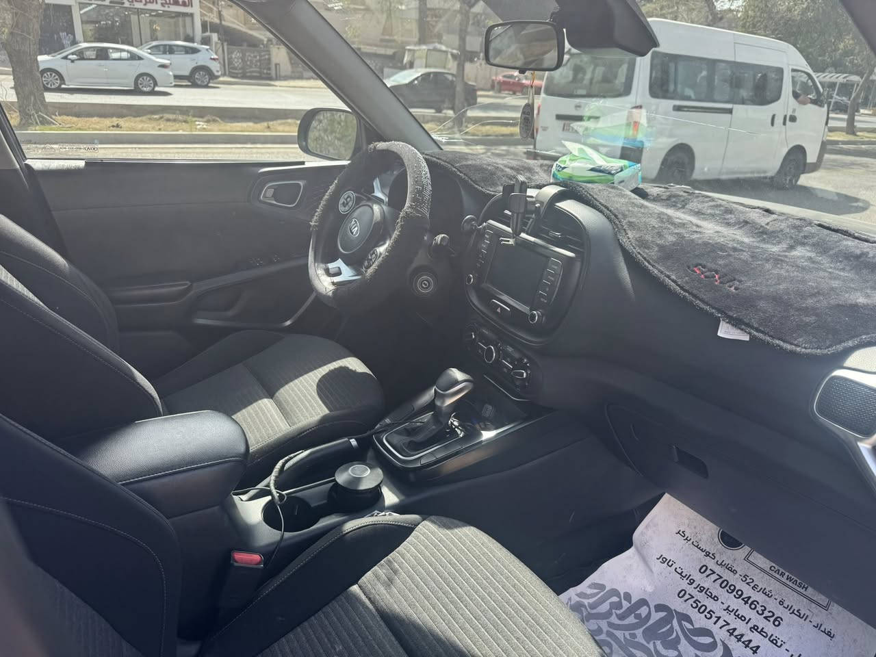 كيا سول موديل 21 سياره نضيفه وكامله اي نقص ما بيه امركيه بيه بنيد فقط والباقي مكفول
السعر 135 
الستفسار انتصال ***********
