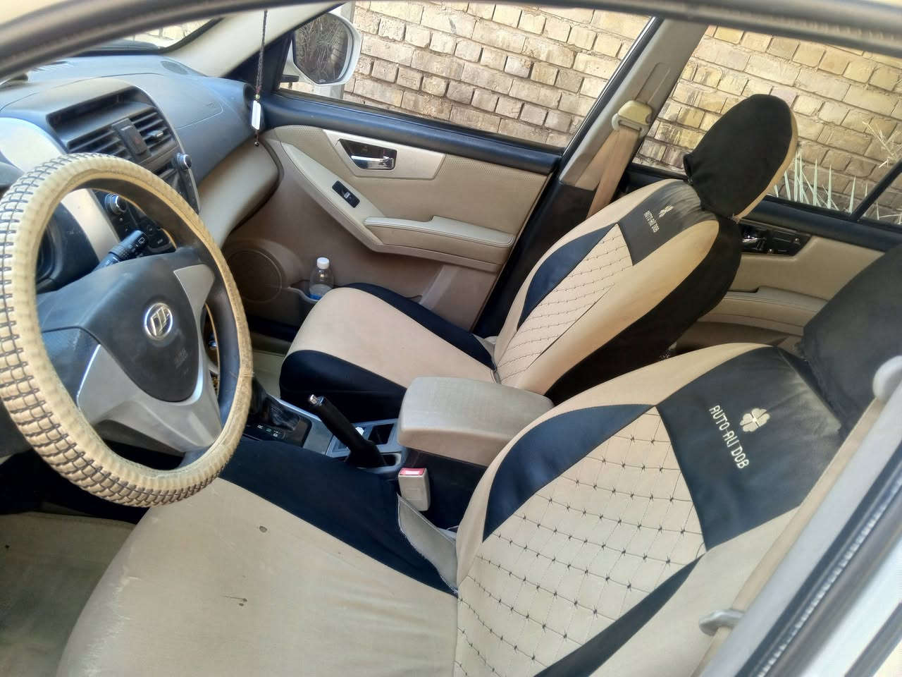 ليفان x60 باسمي السياره كلش حلوه باسمي سعرها68 واي معلومات هذا رقمي وانا بالخدمه ***********
