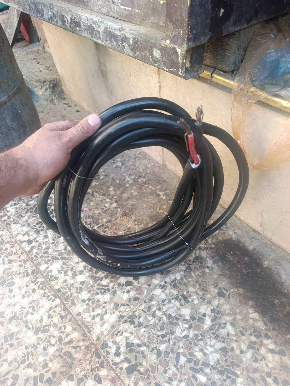 كيبل خطين 2,في 10. مكاني بغداد حي العامل 8امتار


**إذا كنت صاحب هذا الإعلان وتريد حذفه لأي سبب، رجاءا أرسل رسالة إلى الدعم الفني**