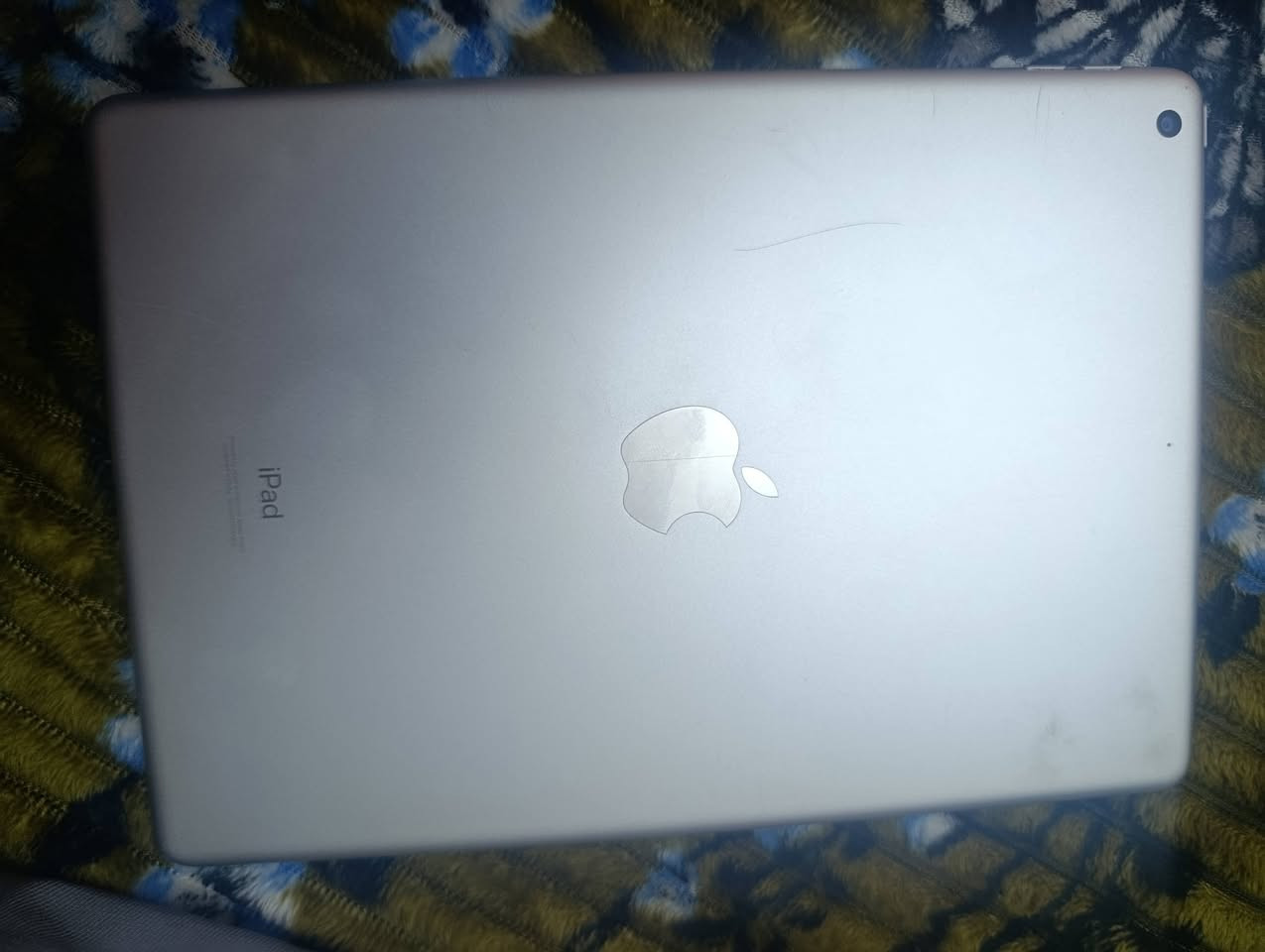 سلام عليكم ايباد جيل التاسع ذاكرة 64نضيف درجه اولى مامفتوح جهاز ملحقات كامله مدة الااستخدام 5اشهر سعر 350$(( ***********)) بغداد البياع
