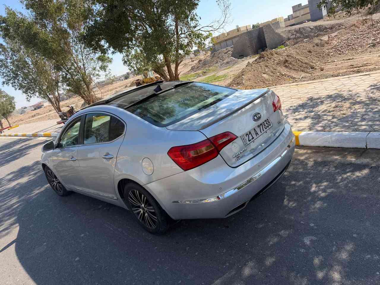 كادنزا ٢٠١١ خليجية رقم سليمانيه بسمنه فول عدا البصمه بيها  ٤ قطع صبغ بدون دواخل شرط الفحص محرك كير تبريد صدر خلفي امامي جديد تخم تاير جاهزه تخبل السعر ١٠٥ بي مجال حك الجيه العنوان ديالى بلدروز *********** بعقوبة, ديالى
