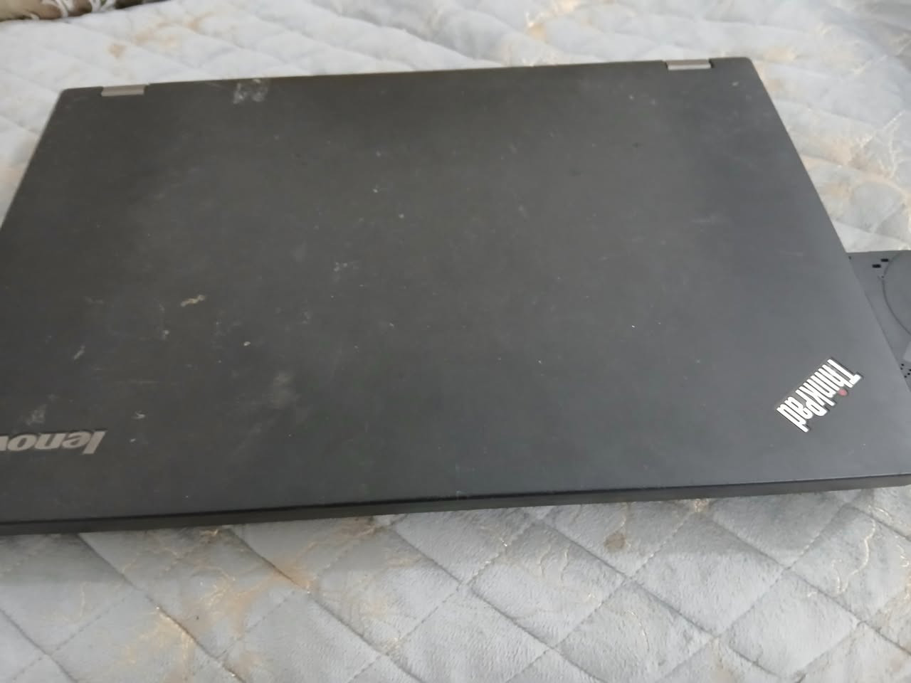 لابتوب مستخدم نظيف للبيع
Lenovo Thinkpad T540p
حجم الشاشة ١٥
هارد ٥١٢
رام ٤
معالج corei5 جيل رابع
منافذ USB عدد ٣ 
منفذ vga
قرص خارجي CD
منفذ شريحة SD
منفذ انترنت LAN
تعمل بجميع البرامج المكتبية office, excel, والتواصلية telegram, whatsapp و اي برنامج اخر

السعر ١٥٠ الف دينار


**إذا كنت صاحب هذا الإعلان وتريد حذفه لأي سبب، رجاءا أرسل رسالة إلى الدعم الفني**