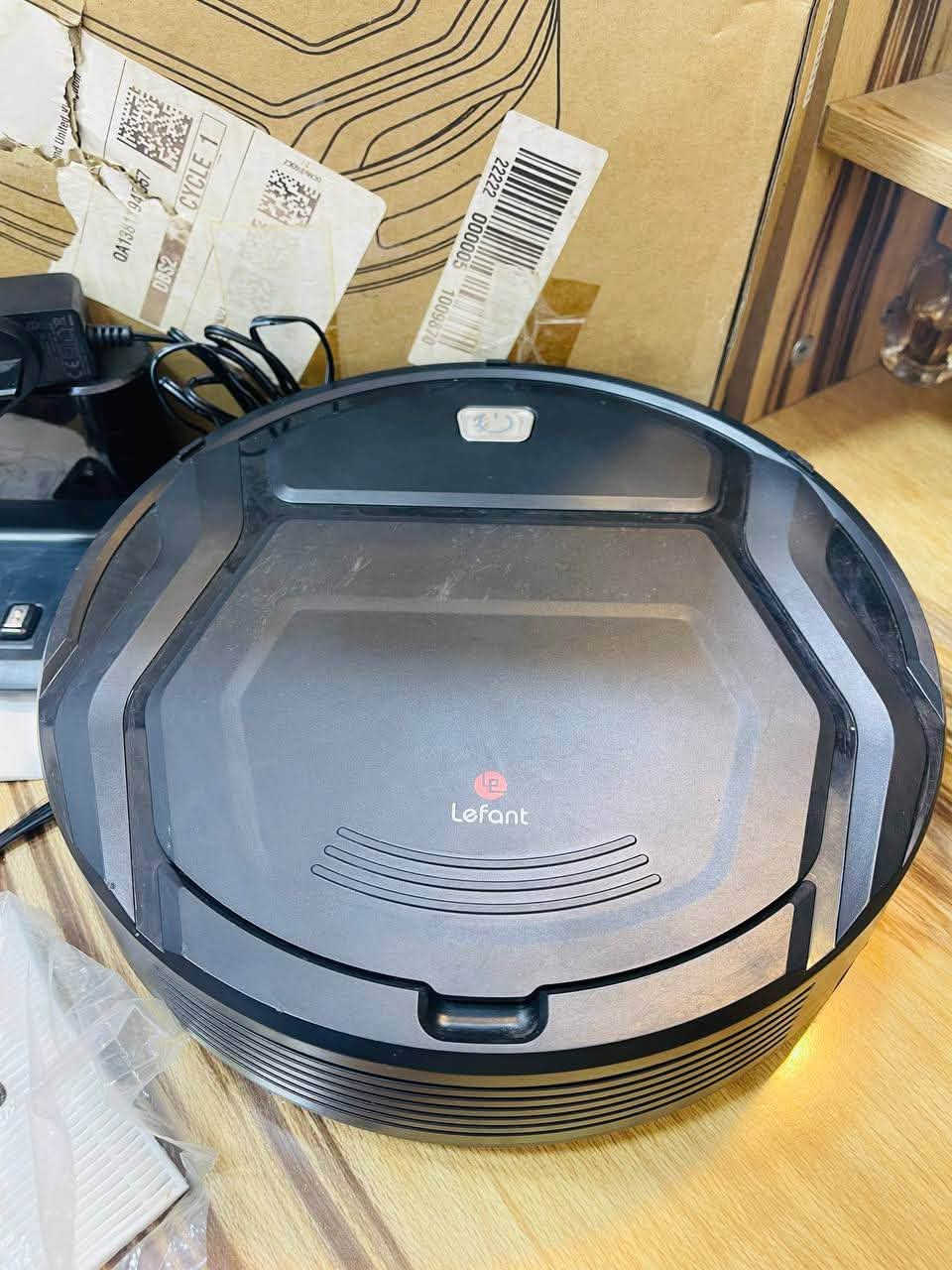 مكنسة روبوت شحن 🤖
تعمل بالذكاء و تربط من خلال تطبيق تحكم على الهاتف 
حجم كبير و سعة تخزين واسعة 
فرشة و فلتر احتياط 

الي تفيدة ينطينه بيها سعر


**إذا كنت صاحب هذا الإعلان وتريد حذفه لأي سبب، رجاءا أرسل رسالة إلى الدعم الفني**