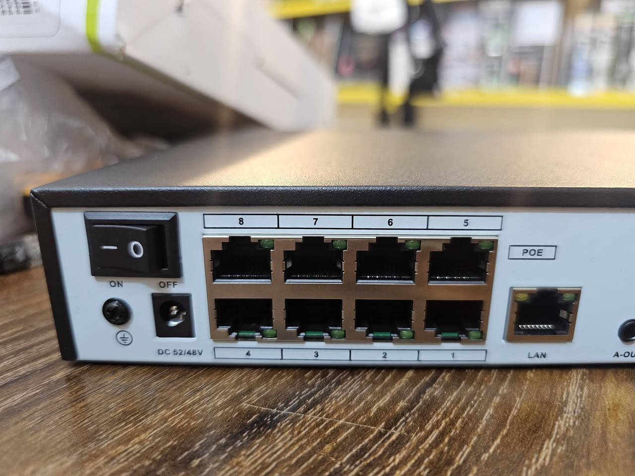 مرحبا : حسب مافهمت انو هذا NVR مال كاميرات اللي اله بي خبزه يدفع بي سعر بس بنفس الوقت راعي ضميرك كلنا على باب الله 💐

متواجد فيس


**إذا كنت صاحب هذا الإعلان وتريد حذفه لأي سبب، رجاءا أرسل رسالة إلى الدعم الفني**