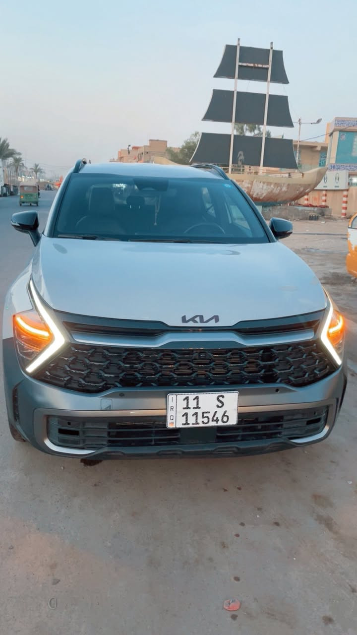 السلام عليكم للبيع سبورتج2025  امريكي لارج سياره فول مواصفات Xline ماشيه 29 mi
مواصفات 
•كشن تدفئه 
•كشن كهرباء
•كشن بقلاوه 
•كشن جلد 
•قياده ذاتيه 
•أناره ترحيب عند الاقتراب وترحيب في الداخل السياره
•مانع انزلاق
 •تحديد مساره
•وتمنع الخروج عن المسار
•مثبت سرعه 
•رادار امامي
•رادار جانبي 
•رادار خلفي 
•حساسات 360درجه
•كأمره خلفيه وكامره دواره 
•تشغيل عن بعد 
•بصمتين ابواب 
•أربعة انظمه قياده 
•نظام نزول منحدرات (الي)
•نظام AUTO HOLD
•حساسات خلفيه 
•نظام إطفاء في الازدحامات 
•شاشة تبريد لمس
•شاشه كبيره متصله 
•سايد بريك يدوي اوتماتيك دكمه 
•لايت زنون عدستين 
•أشاير بلمري 
•مانع تصادم
•دفع رباعي 
•شاشه تدعم ابل كار بلي واندرويد اوتو 
•كيجات متغيرة الالوان 
•جام ثنين اوتو 
•عدد البصمات 2
•محرك 2500
•نقاط عمياء  
 سنويه جديده كير ومحرك مكفول 
سياره قطرت صبغ مابيها فقط بارد بنيد وجاملغ ويوجد بارد باب خلف السائق كد سياره باسمي ورقم بغداد رقم ***********
السعر 215  وبيه مجال
