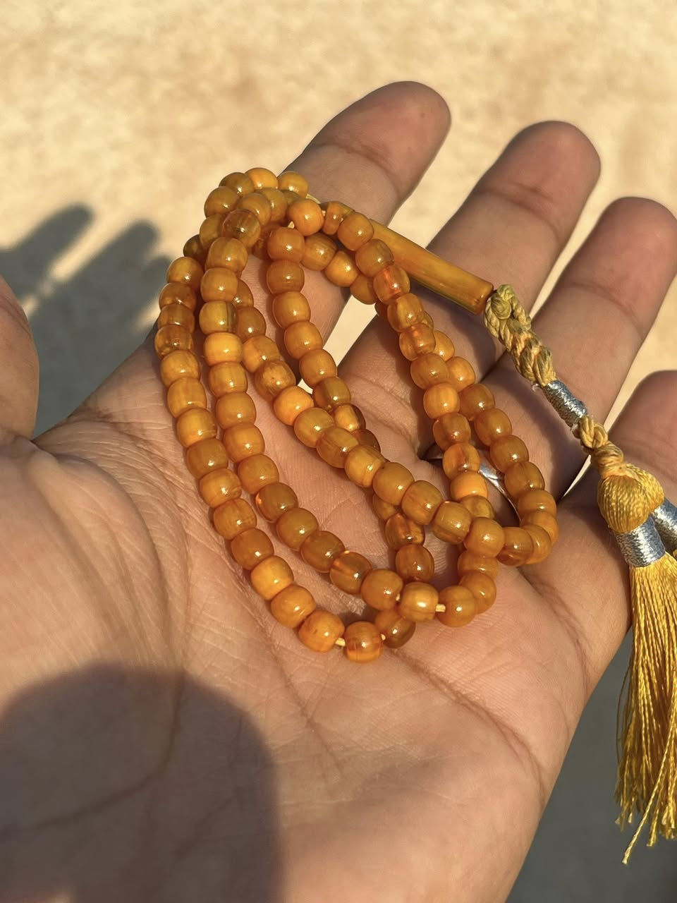 سبح سندلس العدد7
سعرهن 35 قفل 

الشراي***********

المكان بغداد حي اور 

توصيل ماعندي
