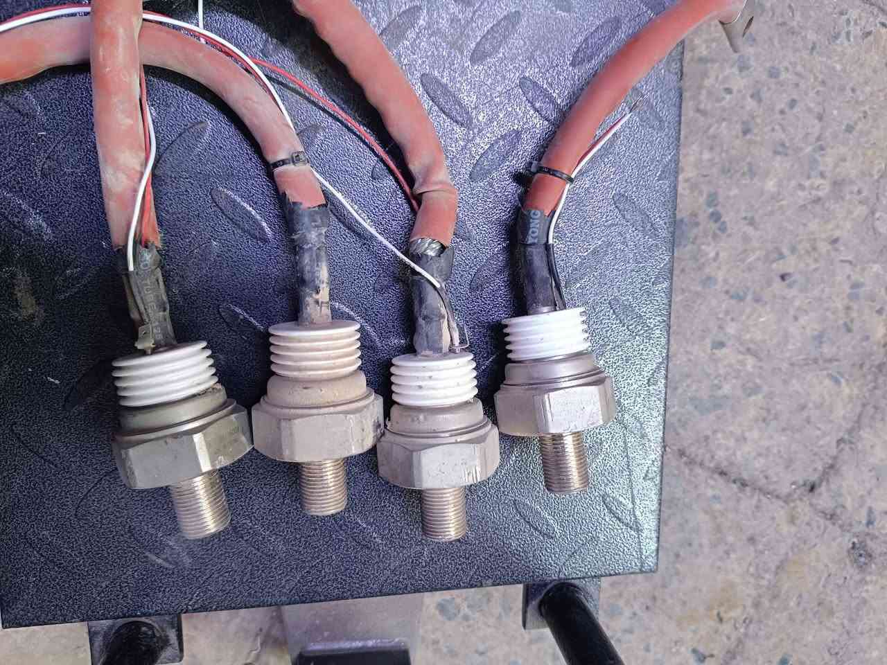 متوفر للبيع اصلي بغداد الباب الشرقي ***********
