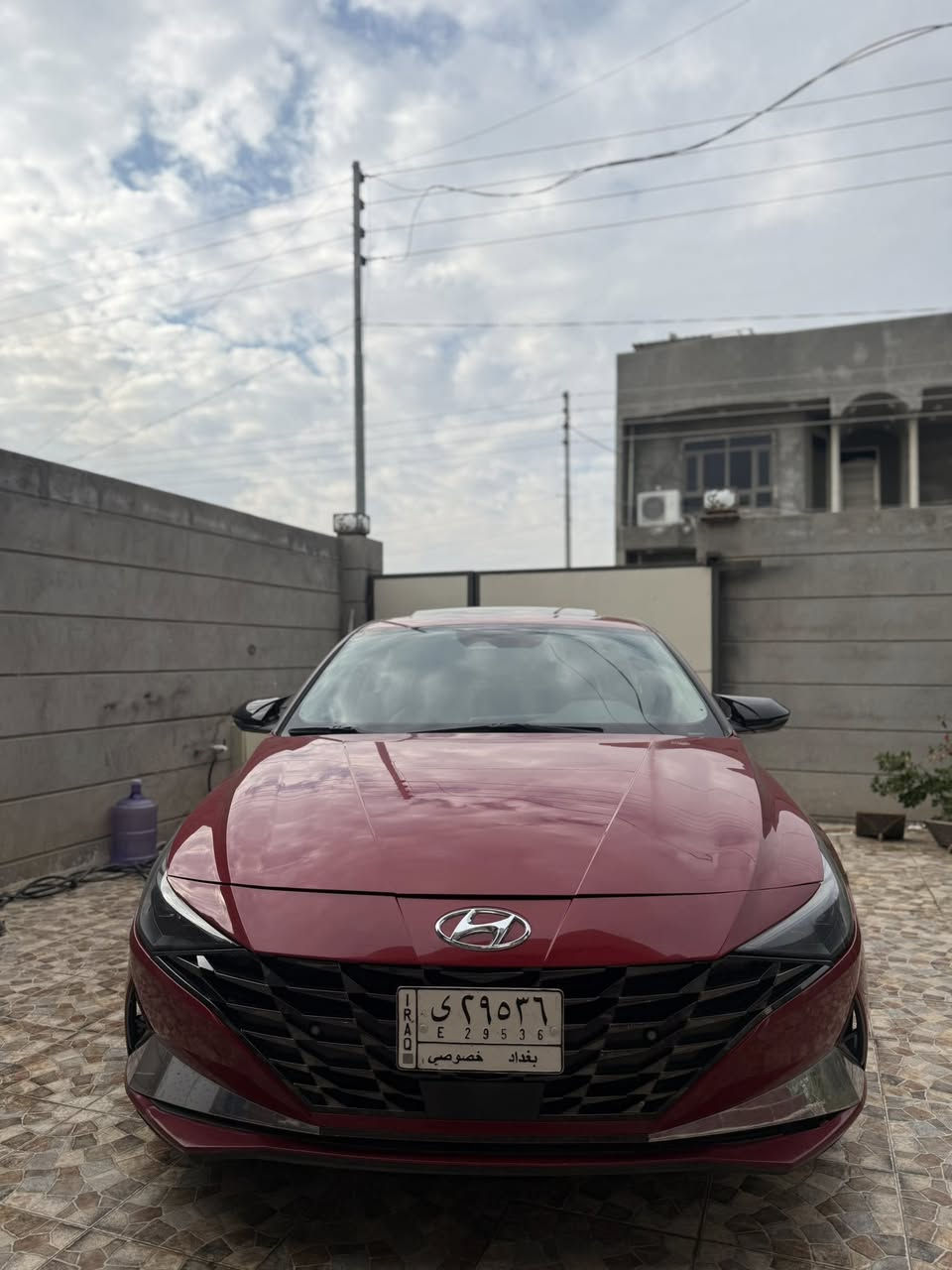 النترا ٢٠٢١ هايبرد للبيع او مراوس فولللللل
السلام عليكم اخوان النترا ٢٠٢١ هايبرد ١٦٠٠ هايبرد فول للاخيررر سياره جديده بمعنى الكلمه ونضيفه طببناها ب ٢٠٢٢ ع ايدنه من ٢٢ لحد لان رقم بغداد تحويل ثاني يوم 
فتحه 
تشغيل عن بعد 
زنوننن بلاد نهار 
بيها كت كامل اسود 
ويل كب وتخم تاير 
جنطه ذكيهه 
شاشه متصل دجيتل 
٣ انضمه قياده وسبورت 
كشنات كهرباء 
كشنات تدفئه تبريد خت الخلفيات 
السياره فولل هواي مواصفات بيها مالحك اعددهن 
مكينه كير حداديه كاملههه كفالهه 

                   حادثها سطحي كلش السياره بيها ٣ قطع صبغ بدون         
             بدون دواخل ابدد وربع باب السايق وربع البنيددد

مكان السياره ديالى الخالص هبهب للاستفسار *********** 

                       سعر السياره ١٤٢ وبيها مجال اخوان لحد يكسر بسعر كلشيي موجود بسوك
