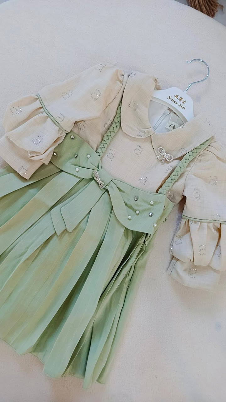 💎 2026🛒🛒🛍New Collectionعالم دره 💎

📍فستان بناتي مبطن اكيد ألوانه فقط الفستقي والوردي  
📍📏 القياسات من سنه لل4سنوات
الخامة  درجه اولى% 🔥
 •  كوالتي فاخرررر جداً
💰 سعره 🔥🔥🔥🔥🔥
كوالتي جدا جدا عالي  #عالم #دُره 💎  
للحجز والاستفسار مراسله الصفحه 🛍
🛑يمكن للزبون التاكد من الطلب ( الجوده والقياس) بوجود المندوب بعد ذهاب المندوب لا يحق للزبون الترجيع او التبديل
يتوفر توصيل لجميع محافضات عراقنا الحبيب 🚕🛻🛵


**إذا كنت صاحب هذا الإعلان وتريد حذفه لأي سبب، رجاءا أرسل رسالة إلى الدعم الفني**