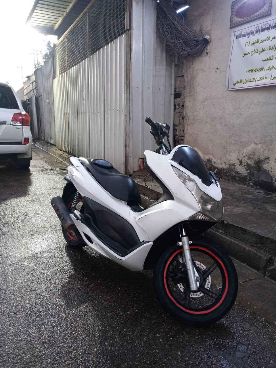 سلام عليكم دراجه بيسي اكس جيل اول ياباني  محرك 150 مديل 2017 مكفوله كفاله عامه  بيها ملاحضات بسيطه  جنكال مال قفل صندوك ومال بانزين مشتري جديد بس يحتاج شد  للبيع مستعجل عليها  سعر 800 مكاني بغداد 
***********
