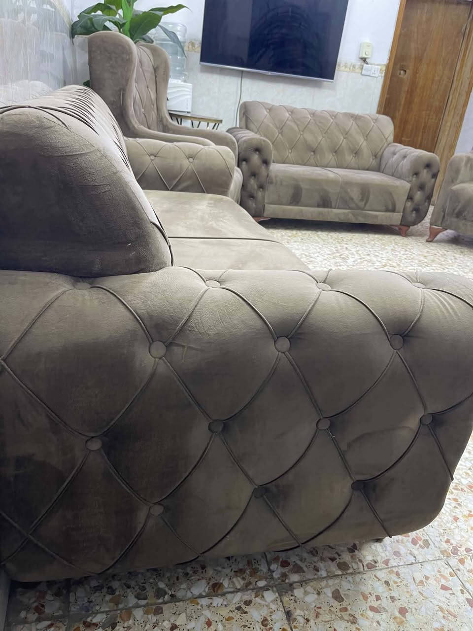 عشره مقعد تفصال كلش ثكيل بدون ضرر  السعر 285 .. ***********
