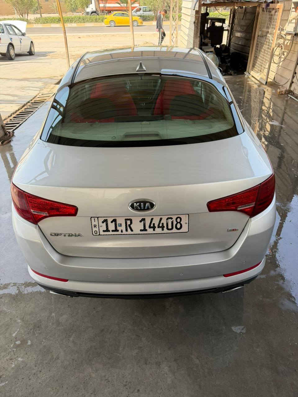 اسلام عليكم شباب اوبتمى ٢٠١٢ امريكي ليبل واحد السياره ولا قطعه بيها مبدله بلاديه
#وجديده تبريد تدفئه كله شغال السياره حيل نضيفه بعد احلى من صوره بيها محرك وكير نضيفات وخير من الله ترايك للبصره السياره ماشيه ١٥٠ ميل حتى الاسبير مصوره الكم السياره بيها صبغ فقط رش بدون دواخل البابين العكس سايق وشويه من جاملغ رقم بغداد تحويل مباشر وبالعافيه على الي ياخذها مكاني فلوجه سعرها ١٠٥ وبيها مجال للشراي ***********
