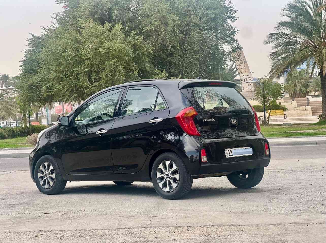 يالله ..
عندي كيا. بيكانتو ❤️ موديل 2016  للبيع. رقم بغداد باسمي سنويه ورقم وهزه جديده.  فول موصفات عدا البصمه. محرك 4 سلندر. المرغوب  تحكمات ستيرن مري شفط واشاير بالمري فتحه بالسقف. داخل. كشنات. جلد. قرميد  ويل كب. كروم  شاشه وكاميرا خلفيه. السياره جديدة جدا. بدون. قطره. صبغ. مابيه كل. نقص.مكانه. بغداد. منصور. الي. يحب يتصل 
***********
***********
