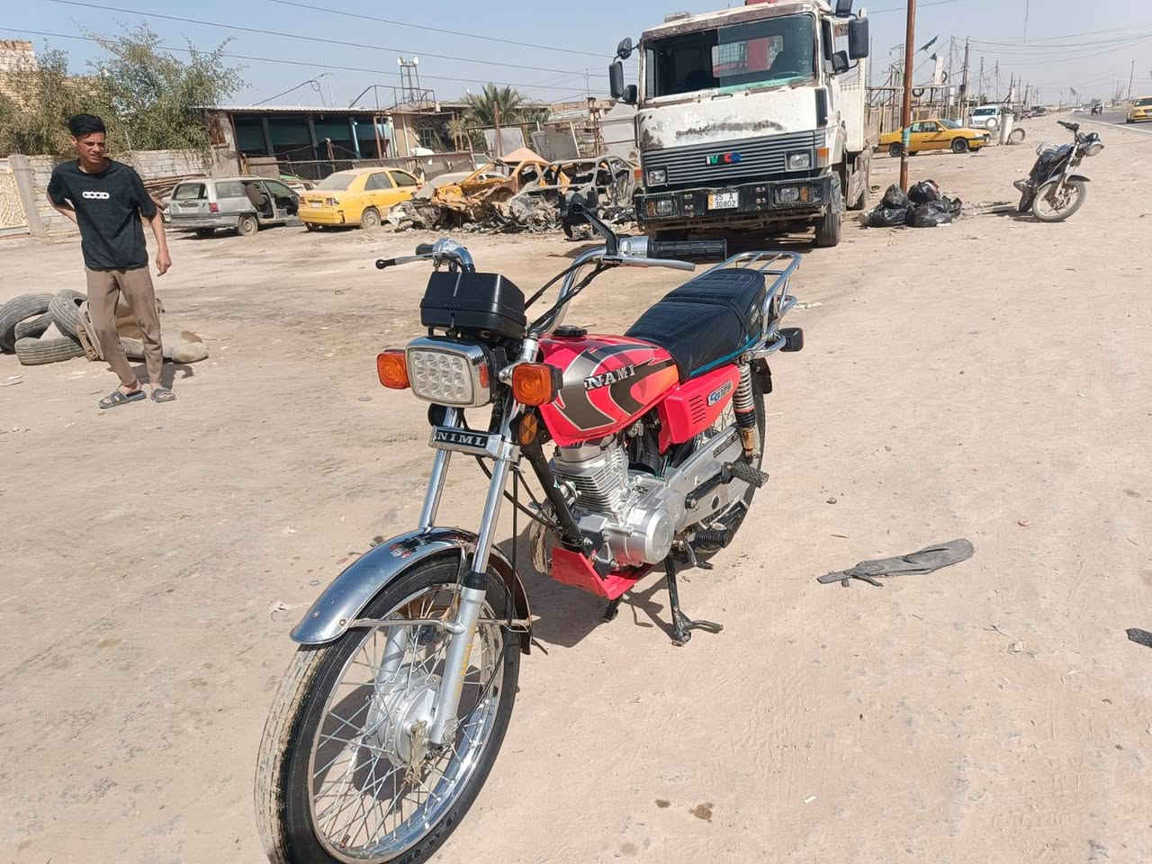 السلام عليكم دراجة للبيع اربعة كير اسكنر دراجة نضيفة كدام العين نامة العنوان الدوانيه قضاء الشاميه الرقم ***********
