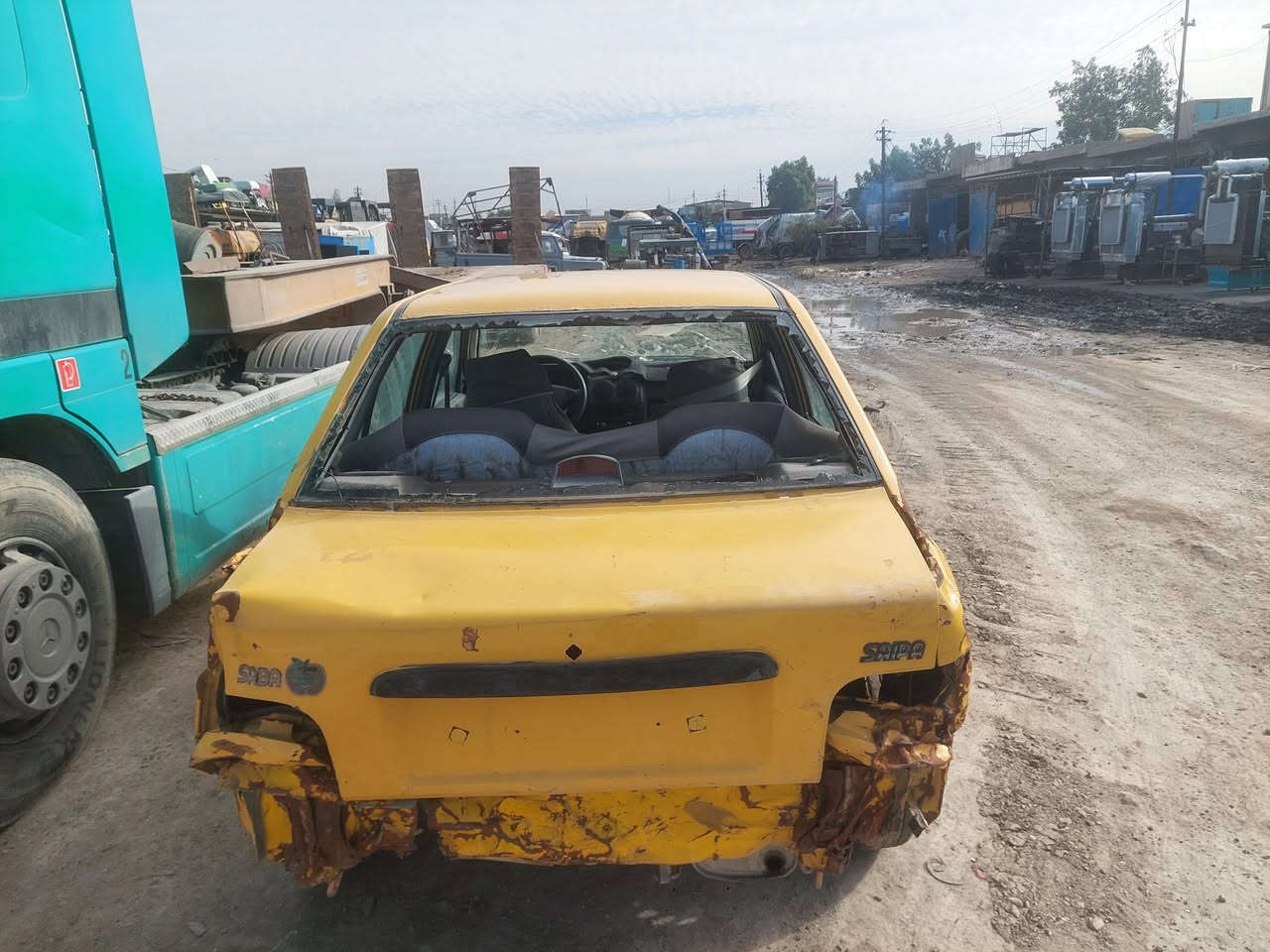 ***********
***********  المكان بغداد 
نهايت شعب السعر قفل ١٠ صافي تفاصيل بل فيدي
المدير مشكو
