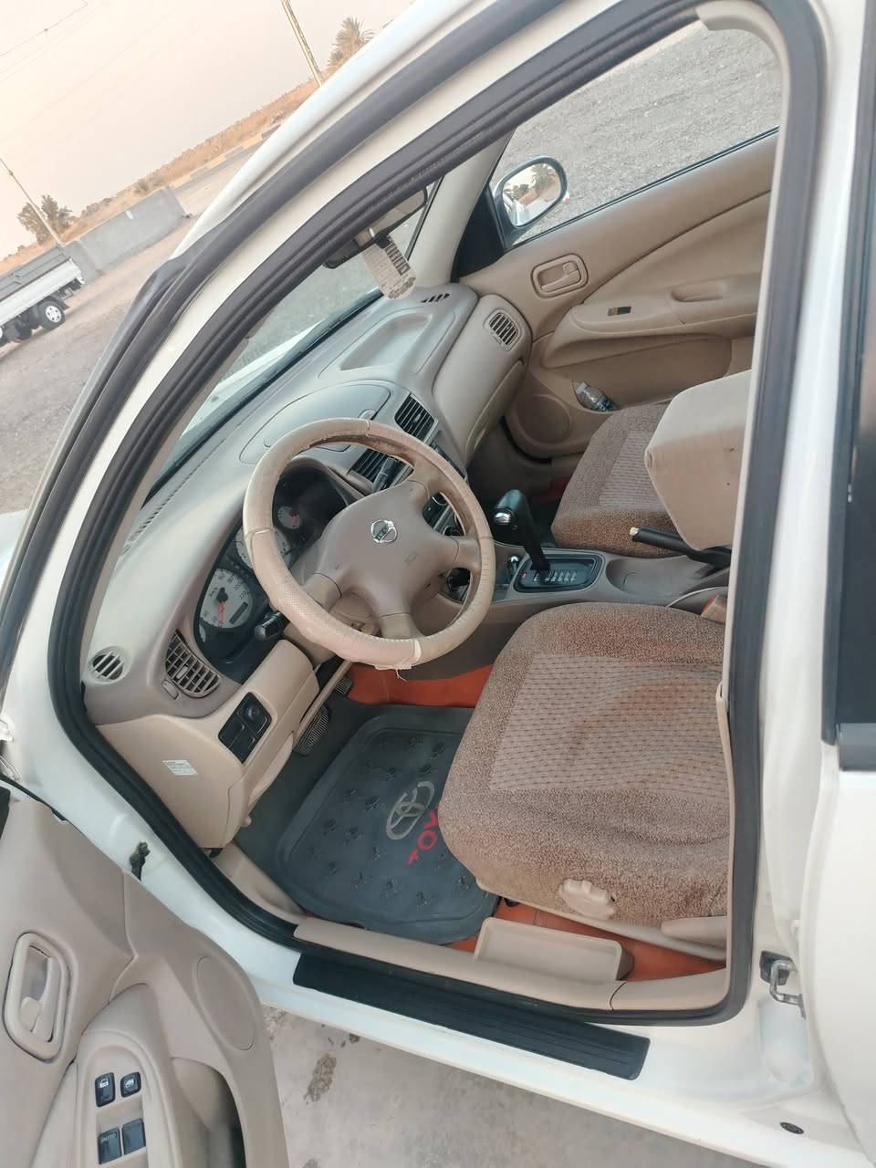 يا الله  سلام عليكم  نيسان صني 2010 قبق اسود ماشيه 230 الف  لسياره نضيفه بيه شويه بارد ومحرك وكير خير من الله  تبريد ثلج صدر مشتغله جديد  لبارد مالته باب لسايق ولباب لخلفي بي شي بصيط  رقمه بغداد لسنويه لل 29 لسعر 120 وبيه مجال جدا بصيط    لرقم  ***********   متواجد واتساب
