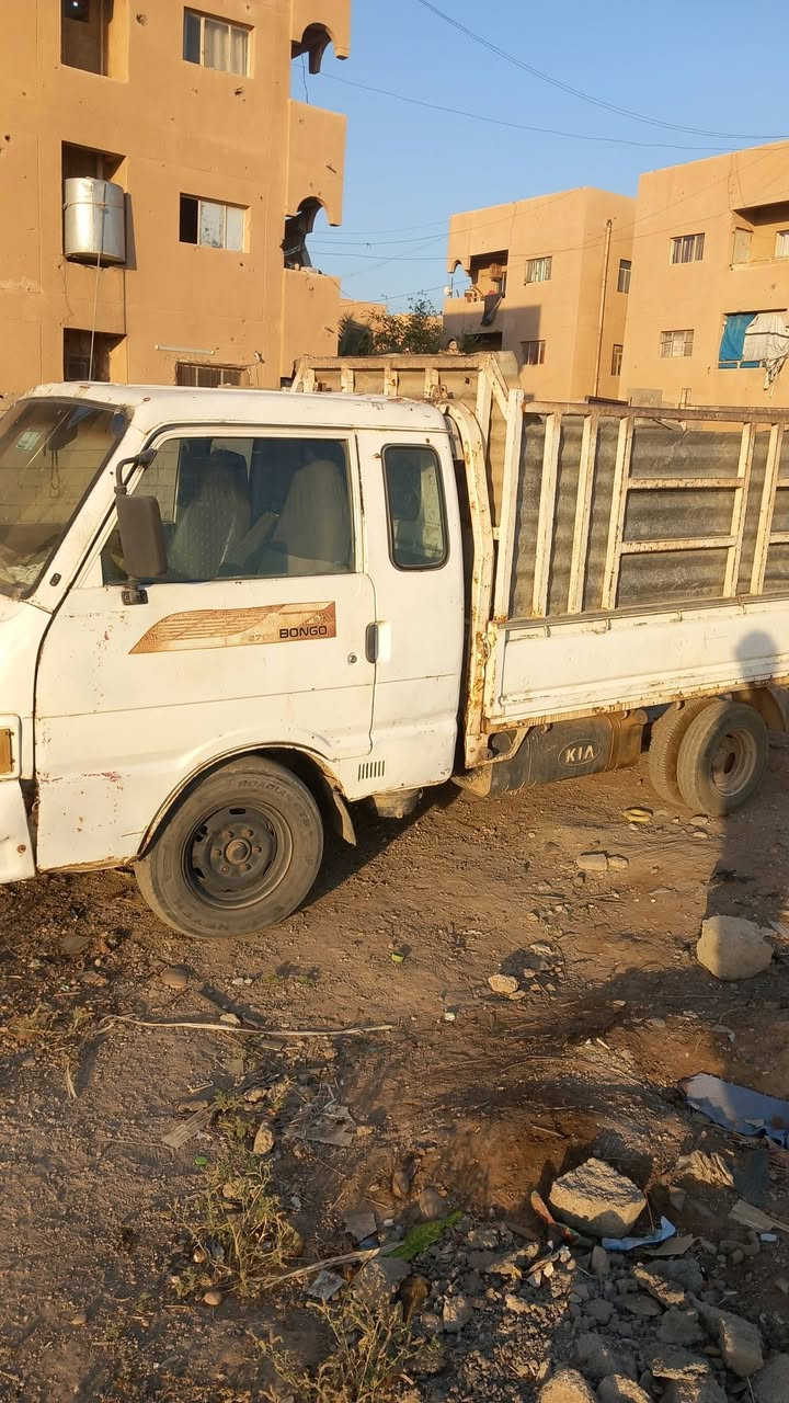 كيا حمل للبيع موديل 95 مكان تكريت
السياره بدون رقم /السعر 25وبيها مجال للشراي 
الاتصال بل رقم ***********
