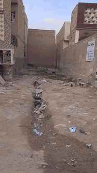 سلام عليكم قطعه المساحه 100 في منطقة 9000 الاف على شارع 15 على التبليط مباشرتٱ 
الأستفسار 
***********
***********
***********
