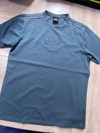 مقاس M/L • ملابس