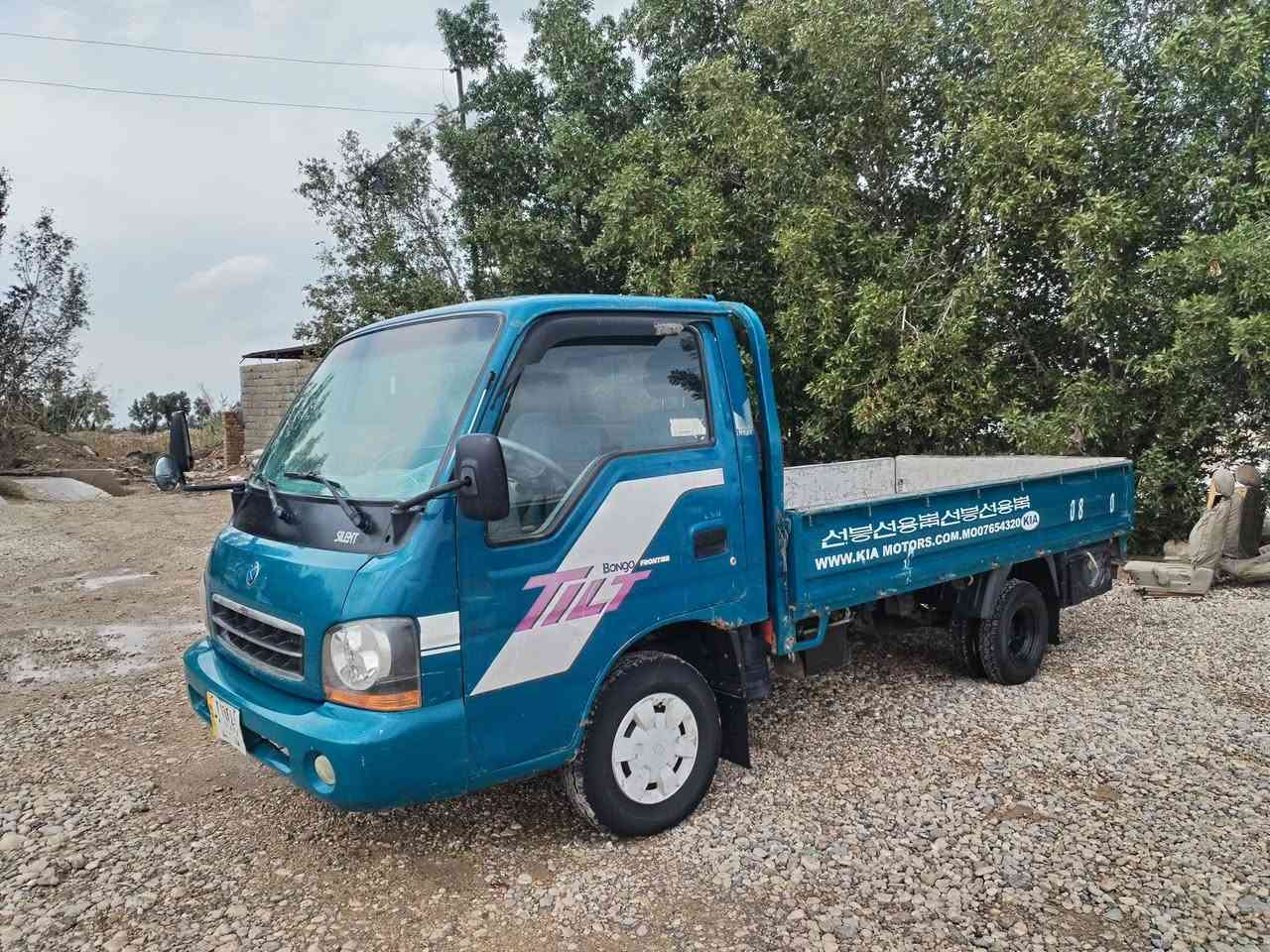 للبيع موديل 2000 ورثه السعر 50 مقفوله كفاله عامه رقم الهاتف ***********
