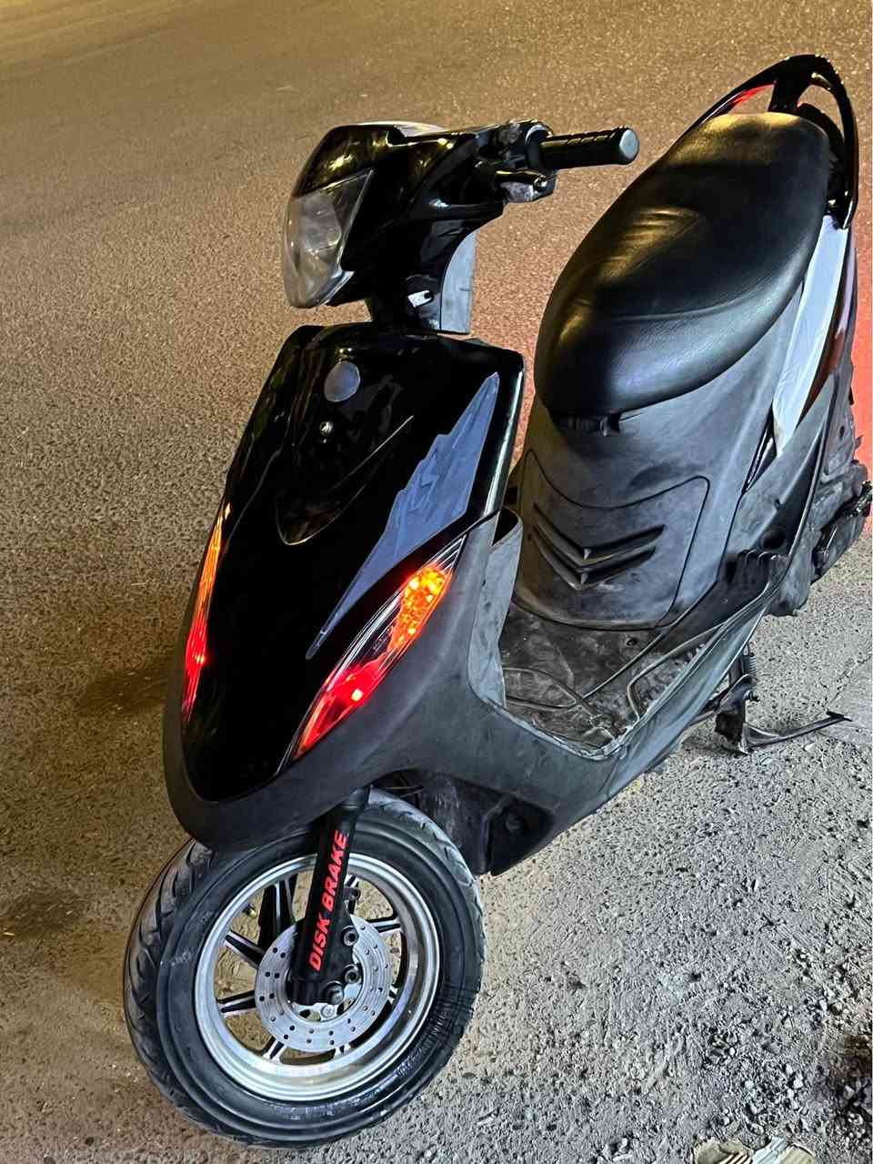 سلام عليكم دراجه ماكس للبيع دراجه خير من الله كلشي شغال بيها ماناقصها شي كلشي شغال كهربائيات هندر سلف شراي اتصل عل هاذا رقم 0772 658 8635‬ البصرة, العراق
