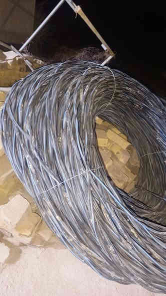 ضفيرة تركي اصلي حجم ٣٥ ملم مستعملة بس نظيفة طولهة اكثر من٨٠٠ متر سعر المتر 1200 وبي مجال ***********  بابل/ابو غرق ا
