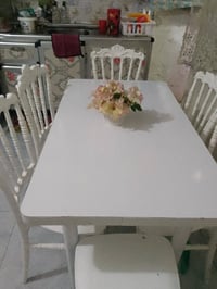 ميز طعام • طاولة طعام • اثاث مستعمل • كربلاء حي الاطارات • ميز اكل