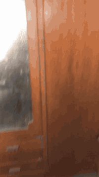 اخشاب للبيع كما في الفديوا كناتير متميزه مع كراسي سوق الشيوخ حي ألعرب موبايل مع واتساب *********** السعر ٣٠٠الف الكل
