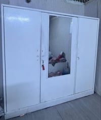 كنتور خشب ٣ بيبان للبيع السعر ٧٥ للاستفسار واتساب 07905682760