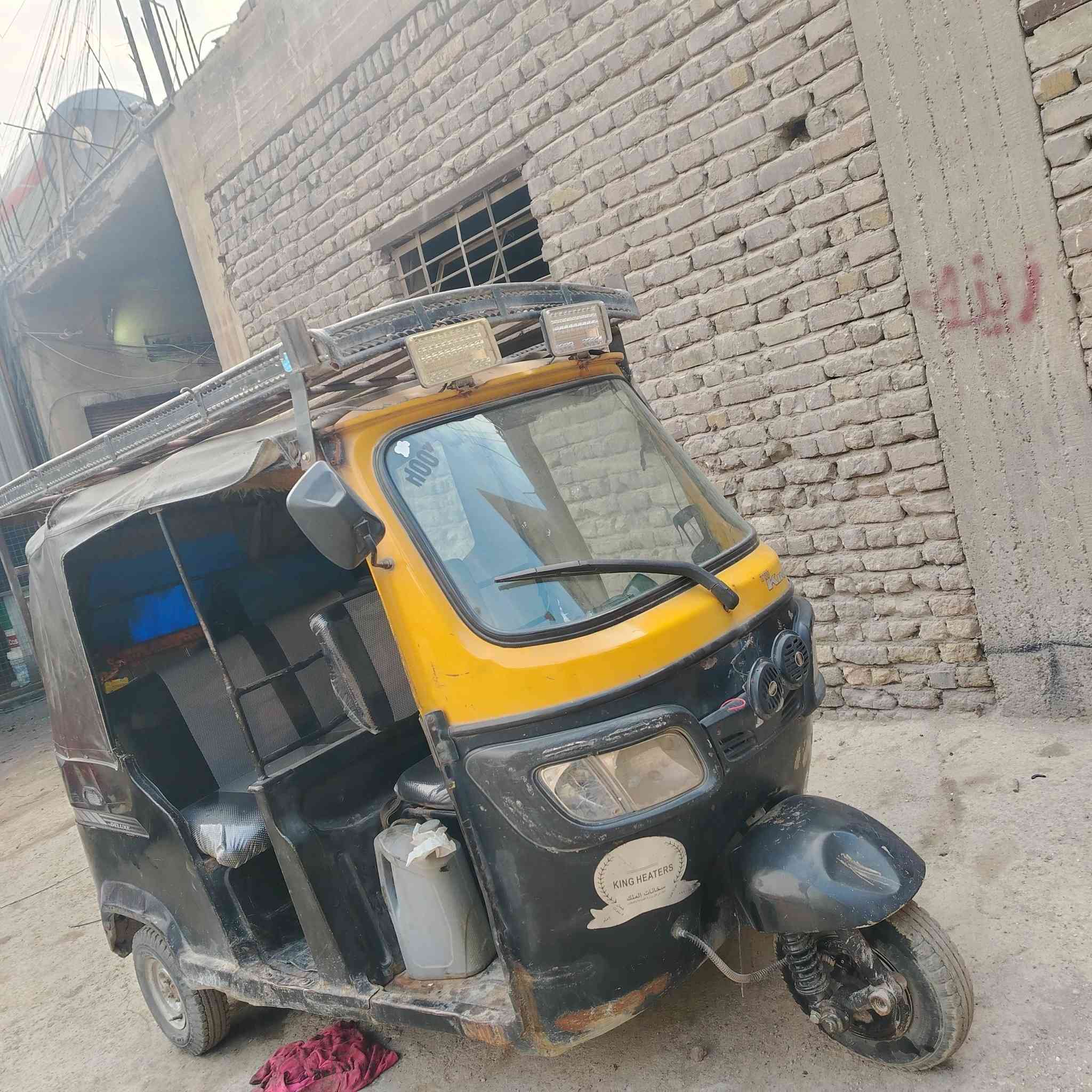 سلام عليكم تكتك تفي اس موديل 17مكينه مال 20 مجفته 2مرتين بس تخم تاير كامله ابيع عله الحطه كامله سعر3ملاين بيه مجال للستفسار رقم *********** مكاني بغداد كماليه قرب العبيدي مدوشمه جديد
