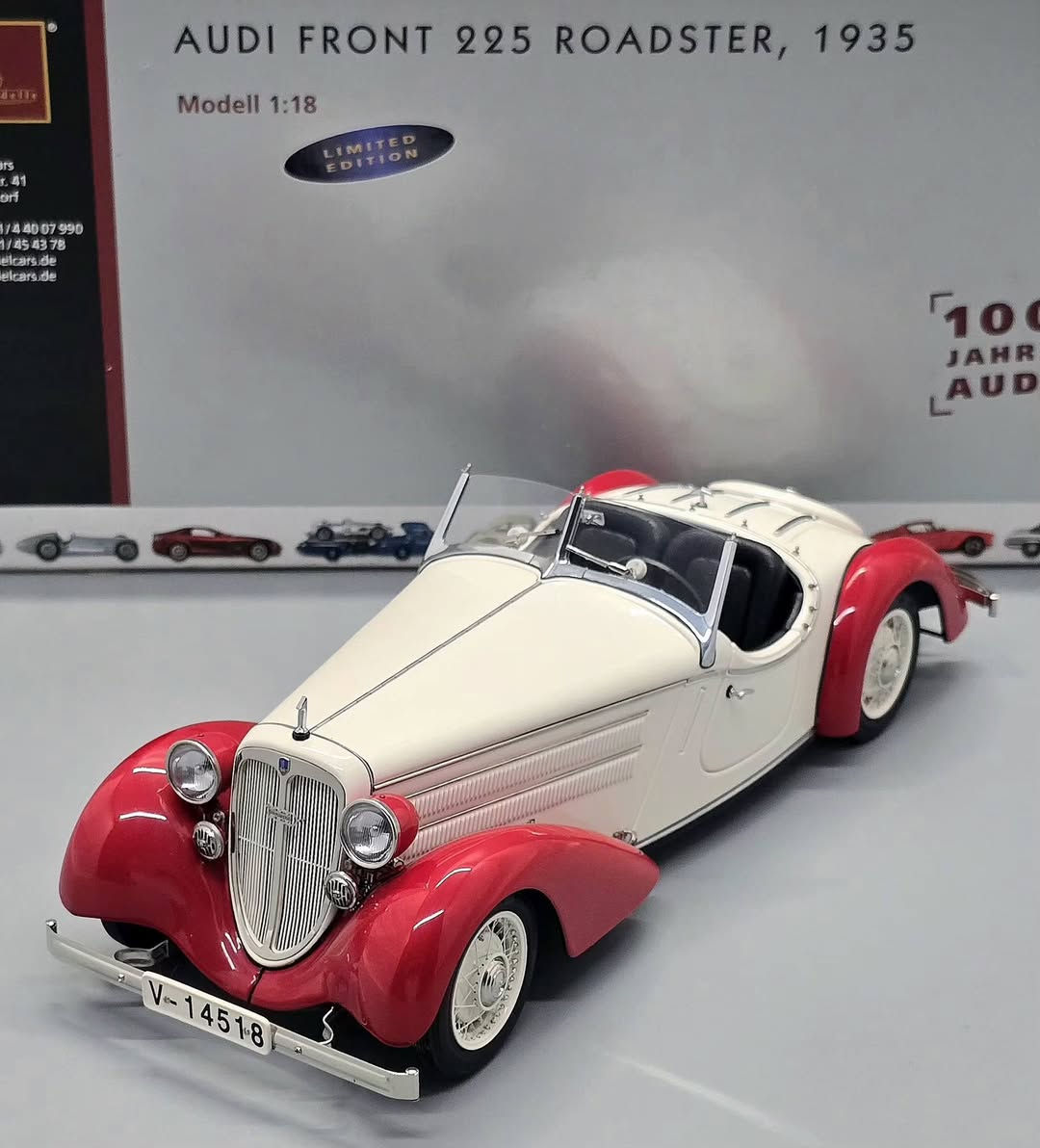 Audi Front 225 Roadster 1935 1/18 CMC


**إذا كنت صاحب هذا الإعلان وتريد حذفه لأي سبب، رجاءا أرسل رسالة إلى الدعم الفني**