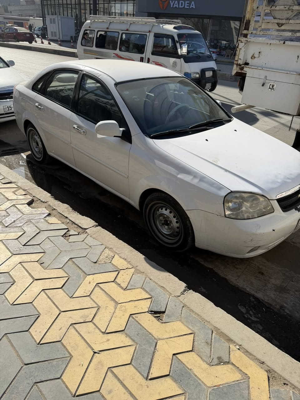 سلام عليكم ابترا 2009 للبيع 70 ورقه وبيه مجال مكان السياره الشعب صدر جديد ***********
