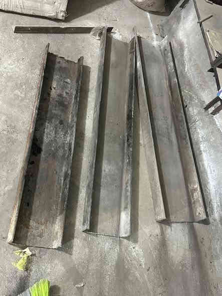 السلام عليكم غراض مطعم للبيع بغداد الكفاح كلشي وسعره ***********
