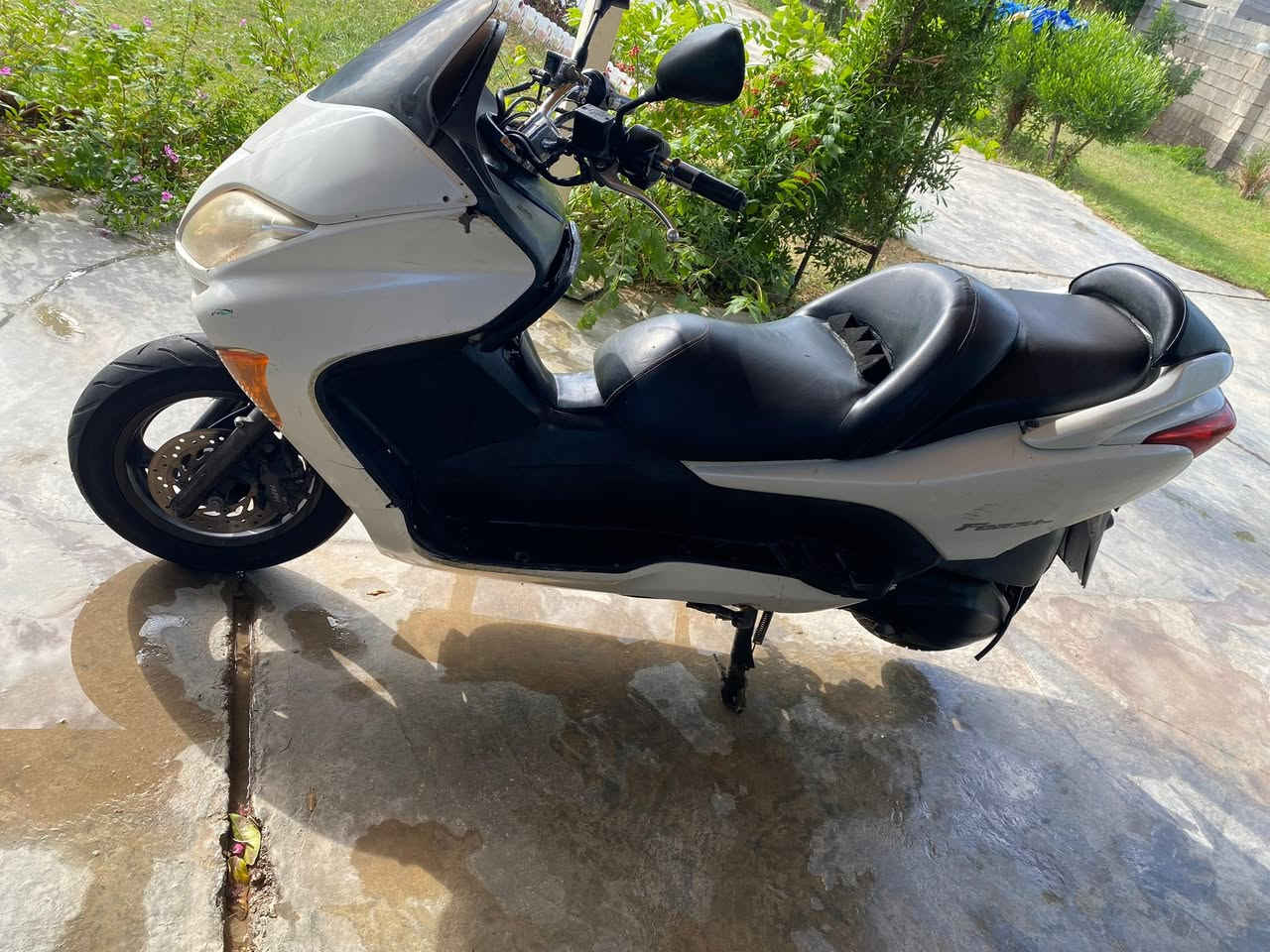 السلام عليكم
فورزا 08شغاله كامله كهربائيات فول شلعه 
***********
