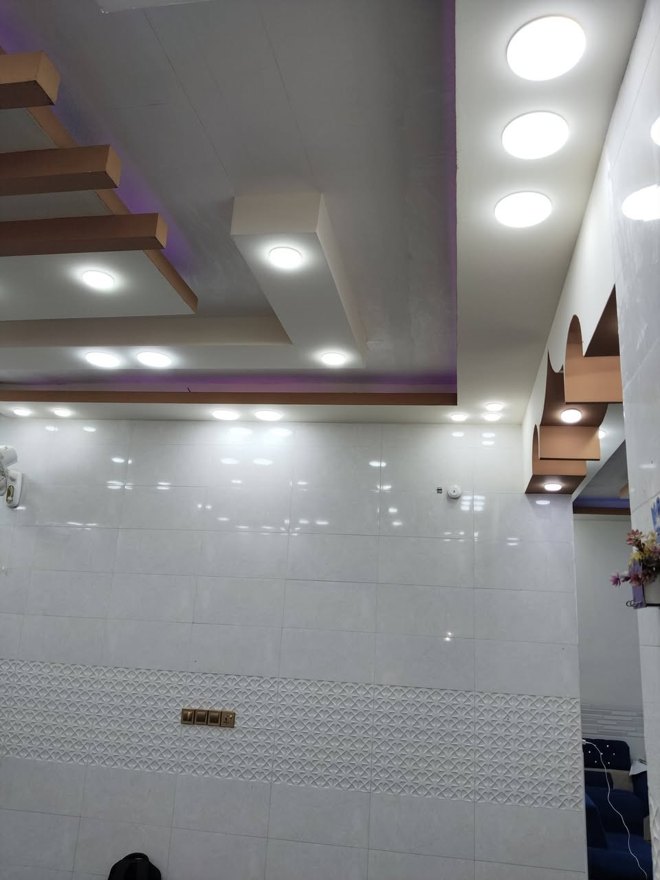 سلام عليكم دار للبيع طابو صرف بسمي عله ساحه بنيان حديث درجه اولى عنوان كربلاء امن داخلي ٢٣بيع مستعجل ستفسار *********** سعر ٢٥٠ بي مجال مساحه 200
