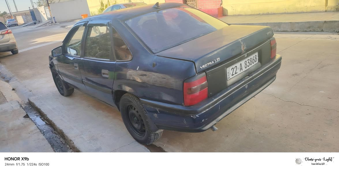 للبيع اوبل فكترا موديل 92 حجم 18 سنويه جديد ل30 سياره بلاديه بأسمي محرك كير شرط صدر جديد السعر 43 بيها مجال قليل
***********
