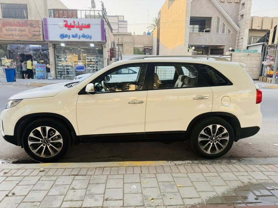 السلام عليكم سورنتو 2013شكل 15خليجي رقم سليمانية بأسمي الدولي الجديد محرك 2400دوش 7راكب 3قطع تبريد بك لايت لد حساسات امامي خلفي مري شفط تبريد بيانو 3انظمة قيادة اناره ترحيب داخليه ماشية 128الف مكفولة كفالة عامة من الصبغ والتبديل والضرر محرك كير حداديه كفالة عامة مكانها بغداد السعر 149وبيها مجال قليل للاستفسار ***********
