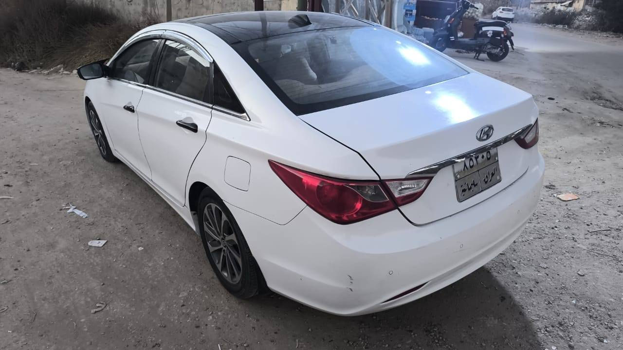 لبيع او مراوس حسب قناعه سوناتا خليجي 2011 سعر 83بيها صبغ حزام بدون حادث ولا دواخل
مكينه2400
مكاني نجف ***********
