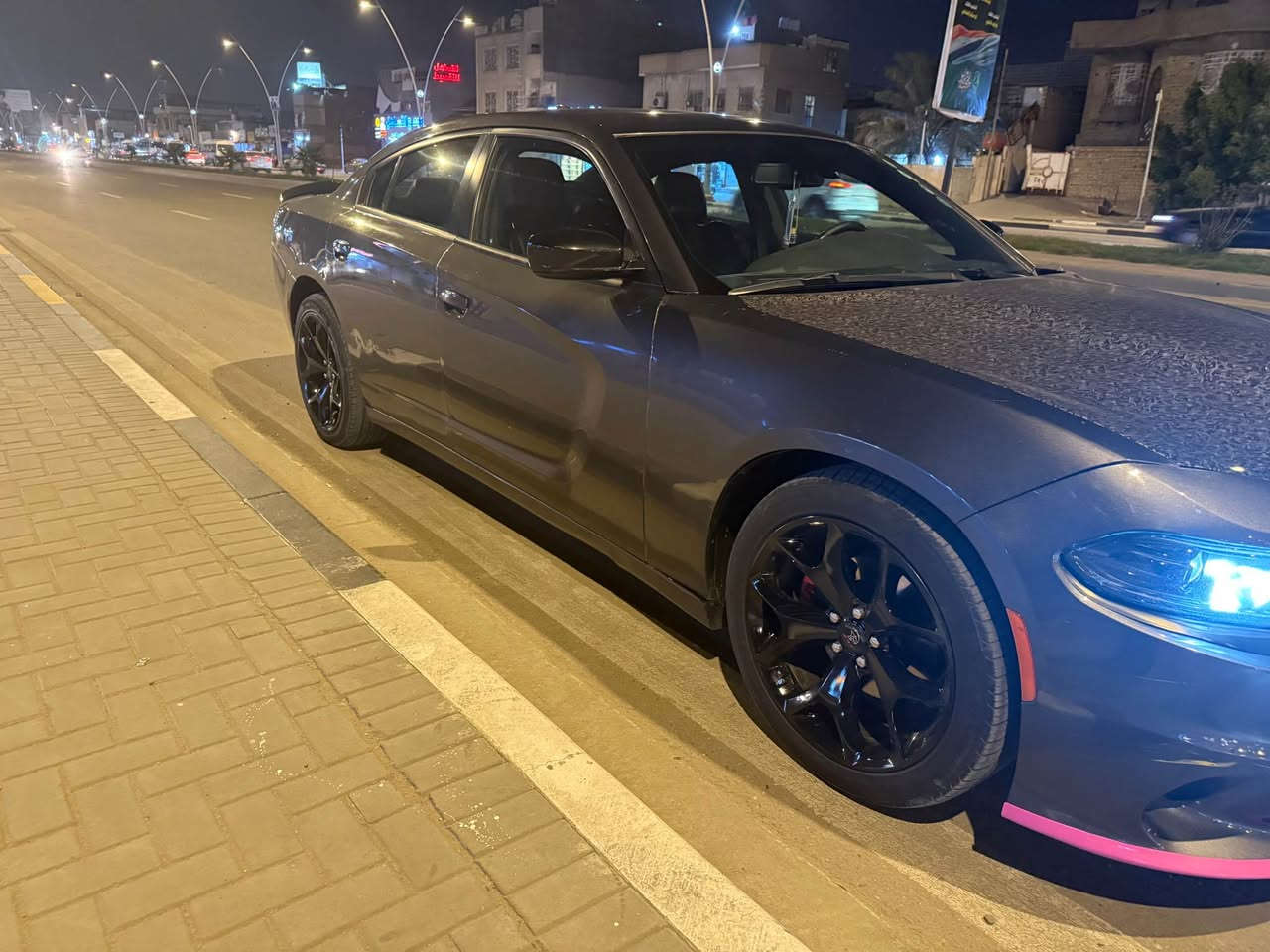 سلام عليكم جارجر2017امريكي حادث بنيدوجاملغ وبيهه تقسيم بيبان وجاملغ امامي فول مواصفات عدى الفتحه رقم اربيل سنويه لل2030ماشيه 165ميل عنوان بصره رقم تليفون ***********رقم شاصي موجودبالمنشورشوفهه وخابرسعر165 البصرة, العراق
