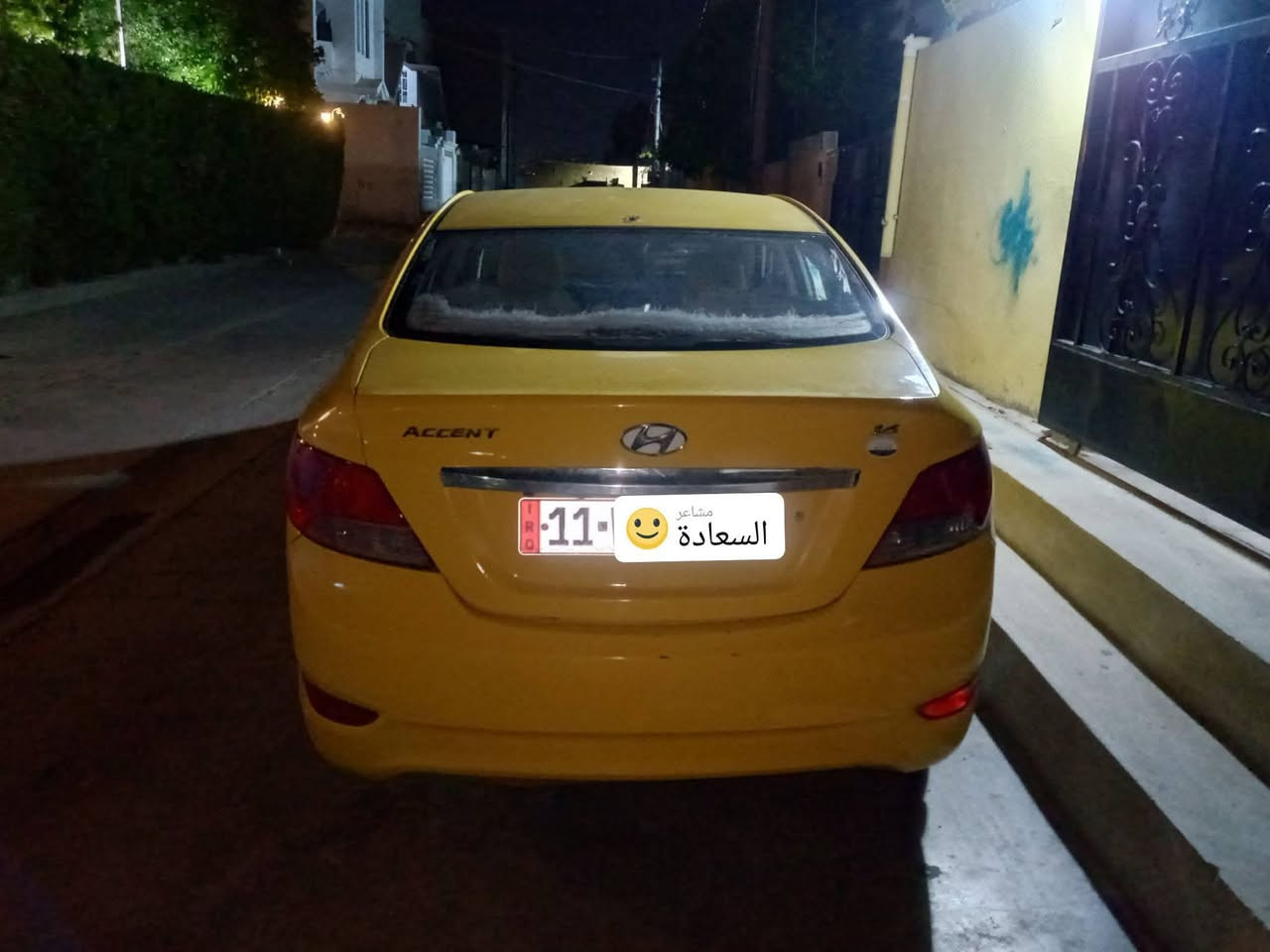 🚗✨ للبيع هيونداي أكسنت موديل 2012 ✨🚗
الموديل: 2012
❄️ التبريد: ثلج
 بيهاا 3 قطع
⛽ البطاقة: بطاقة بنزين
🔢 الرقم: بغداد - مشروع وطني (تحويل مباشر)
💎 حالة السيارة: نظيفة جداً ومال رزق،  تشتغل بدون أي مصاريف.

🔊 المواصفات:
✅ سستم سماعات جديد
📺 شاشة جديدة
📷 كاميرا منظومة
💡 زينون عالي
🛠️ صيانة كاملة
🚘 صدر أمامي وخلفي جديد
تخم تاير جديد كلهن
عنوان كركوك تسعين 

💰 السعر: 85 ورقة، وبيه مجال بسيطة 

📞 للاستفسار *********** واتساب
