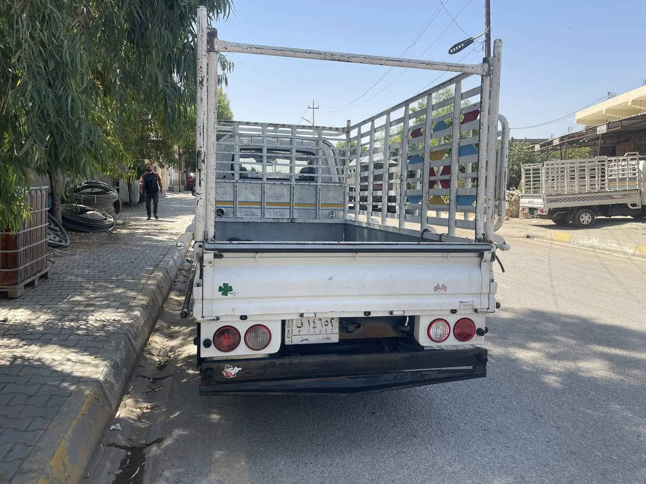 سلام عليكم كيه فحل 24  سيارة خير من الله محوركفاله عامه مكينه وكيربدون صبغ السعر١٩٠ تحويل مباشربسمي الاستفسار الاتصال ع الرقم ***********مكان السياره بعقوبه
