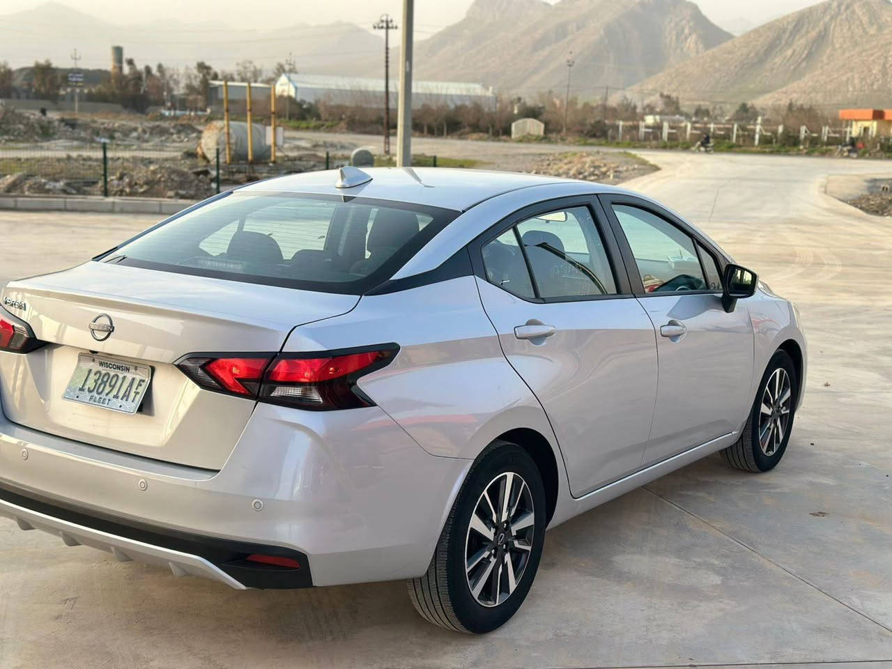 نیسان فێرسا 2025 SV 
نرخی تەنها 110 گەڵا 
*********** vaibar watsap 
موسەفات تۆماتیک بەسمەو راداری پێش دواوە تەنیشتەکانی 
بۆنیت و جەمەلەخ بۆیاخ 
25 هەزار رۆیشتوە کەنەدیە رەقەم شانسی نادا 
کاتی نەشکاوە سێ مانگی لەگەڵە 
نرخی تەنها 110 گەڵا 
***********
