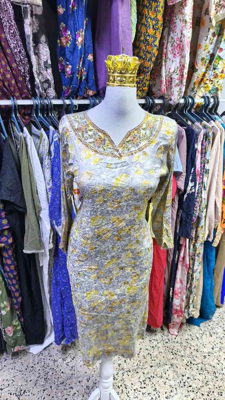 اللهم صلي على محمد والي محمد 

دشداشه مخورر رمضاني نسائي  متوفر شلحات كشمير كوري❤‍🔥💸

كل القياسات متوفره 📸  

 العنوان شارع ام واليد مقابيل الصيدلية مجاور سنتر الاسعار🤝❤‍🔥


**إذا كنت صاحب هذا الإعلان وتريد حذفه لأي سبب، رجاءا أرسل رسالة إلى الدعم الفني**