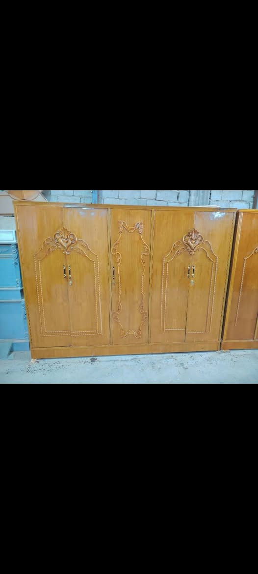 يالله
_غرفه نوم ام الخمسه سوكيه 
_نضافه ٩٥بل ميه 
_السعر ٥٠٠وبيهه مجال


**إذا كنت صاحب هذا الإعلان وتريد حذفه لأي سبب، رجاءا أرسل رسالة إلى الدعم الفني**