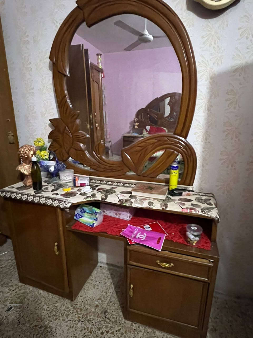 هاي غراض بيت كامله. مستعجل عالبيع مالتهن الي يحب يستفسر عالاسعار يتفضل خاص والي يحب ياخذهن شلع هم نكطع وياه بسعر مناسب


**إذا كنت صاحب هذا الإعلان وتريد حذفه لأي سبب، رجاءا أرسل رسالة إلى الدعم الفني**