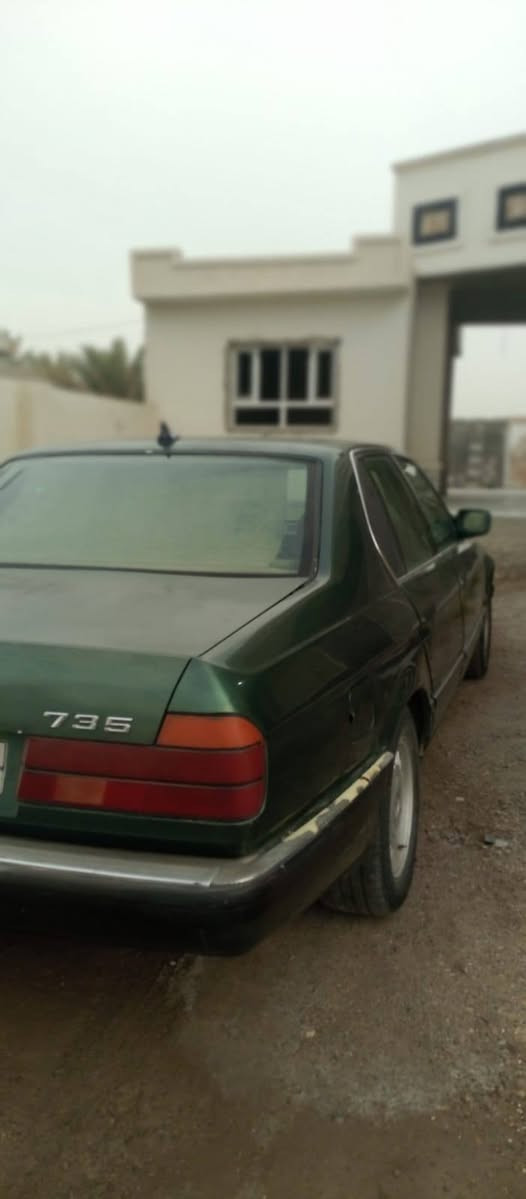 سلام عليكم بيم موديل 91 ..735 سياره حلوه تبريد شغال  طير محرك شرط ترياك وين ماتريد ***********
