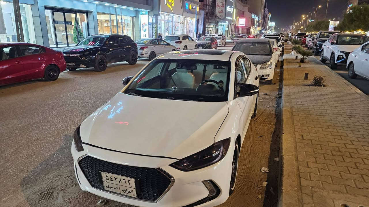 الانتر موديل 2017 🤩
سياره مناقصه ايشي شغل واطلع كبل 
فول لمتدد 
بصمه فتحه تحكمات كشنات كهرباء  
بيها ٥ قطع جاملغات الاماميه ثنينهن وقبق جنطه وبيها شبر تكمه والبنيد بي بارد قليل 
تخم تاير جديد 
دوشمه جديده
سستم سماعات97 وبيها مجال بسيط 
*********** مكاني نجف النجف, العراق
