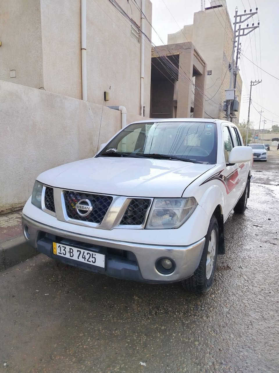 نيسان نيفاره ١٣ رقم ميسان 
*********** تصال
